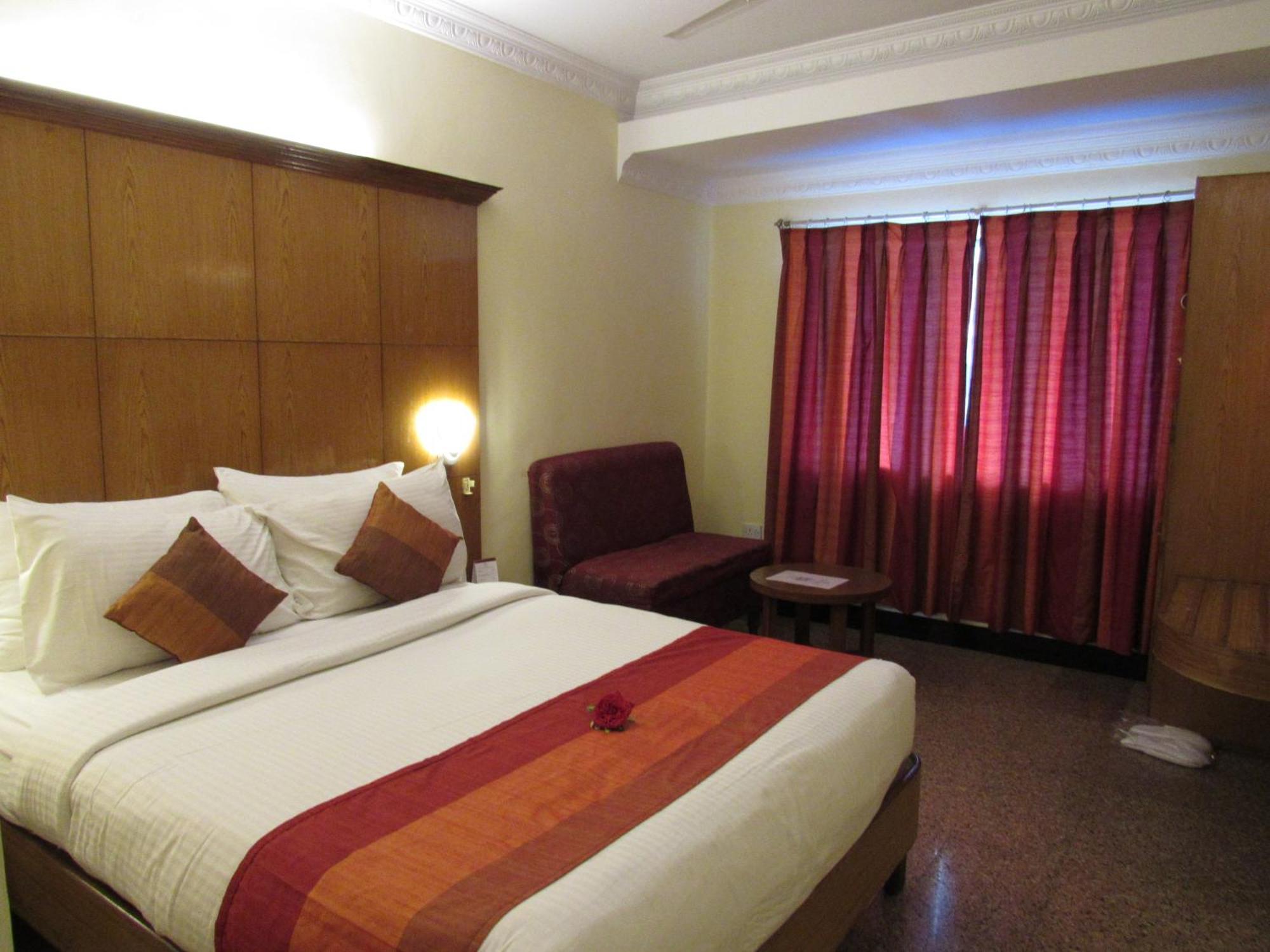Ramanashree California 3*