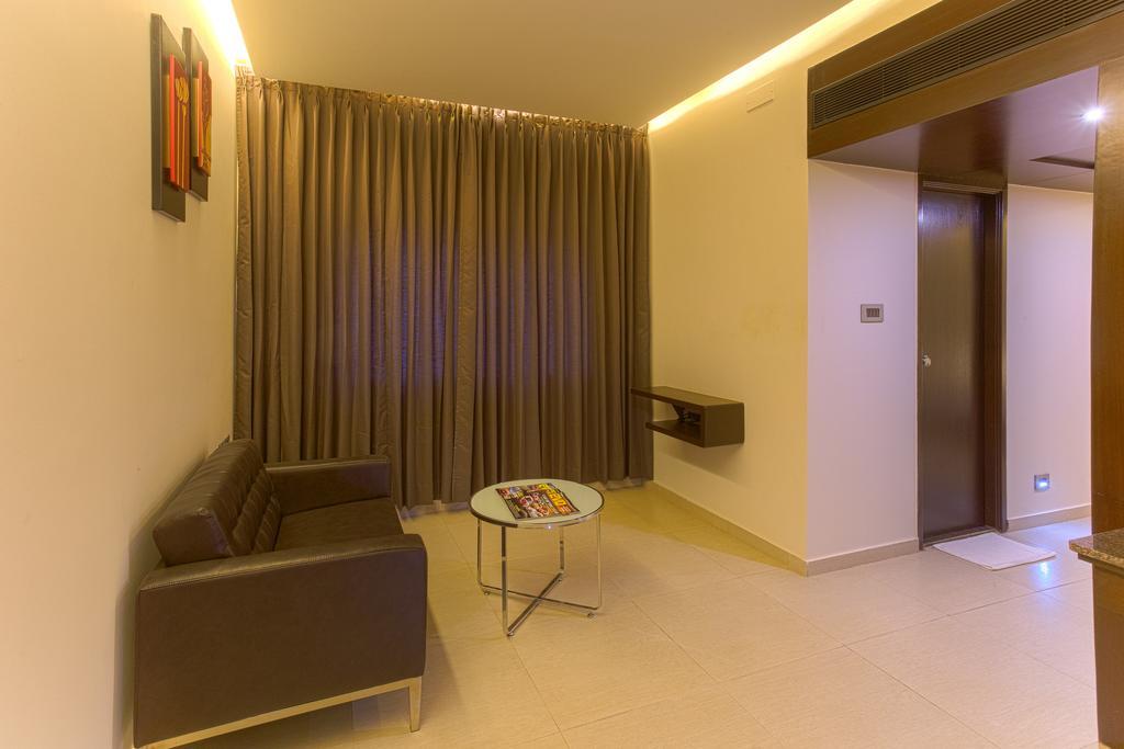 Hotel Treebo Grand Premier Bangalore