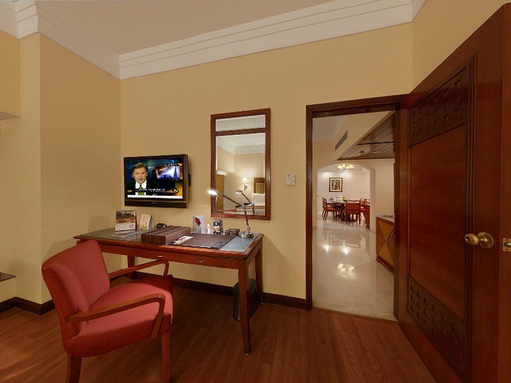 Hotel The Lalit Ashok Bangalore